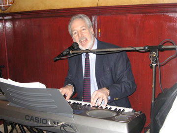 RonnyD At The Tuscany House